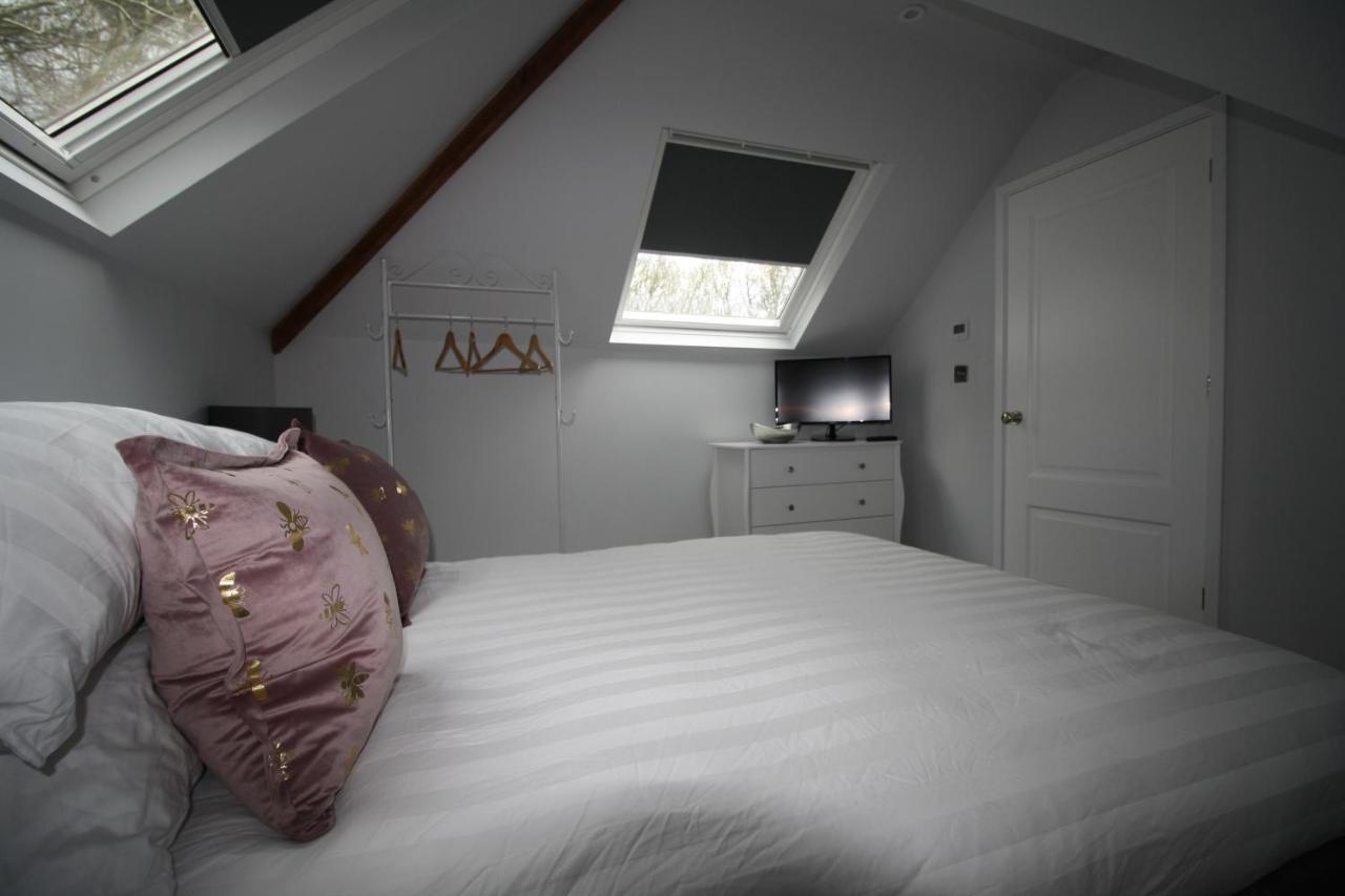 Ryefield Cottage - Luxurious Self-Catered Holiday Cottage With A Log Burner Chichester Esterno foto